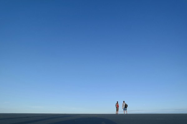 Comment pratiquer le minimalisme dans sa routine beauté quotidienne?